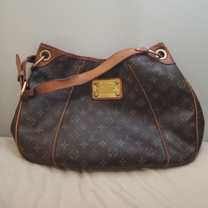 Louis Vuitton monogram Galliera canvas p.m. shoulder bag